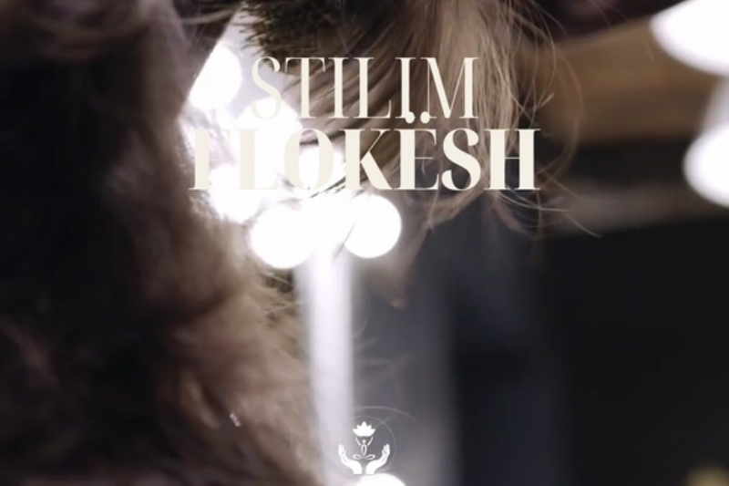 Stilim flokesh, stilim flokesh Tirana, stilim flokesh femra, hair styling Tirana, hair styling women Tirana, stil flokesh femra, stil flokesh Tirana, stilim profesional flokesh, stilim flokesh per evente, stilim flokesh per festa